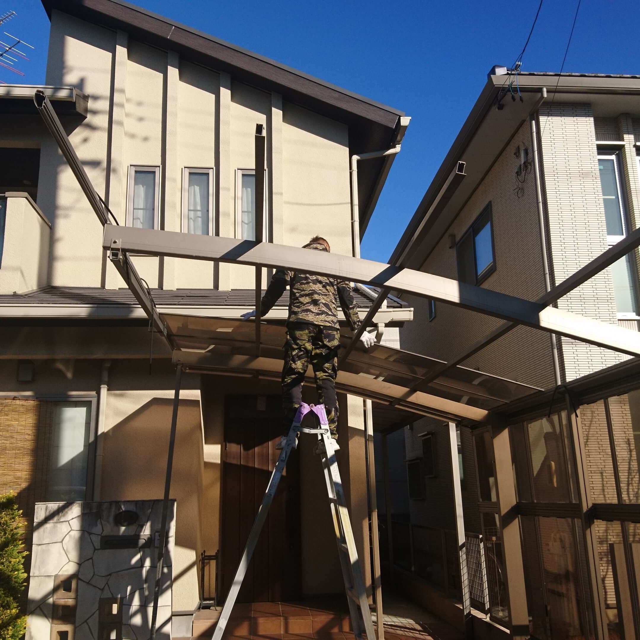 カーポート解体工事 桑名市 | 桑名市でエクステリア工事ならイズ美