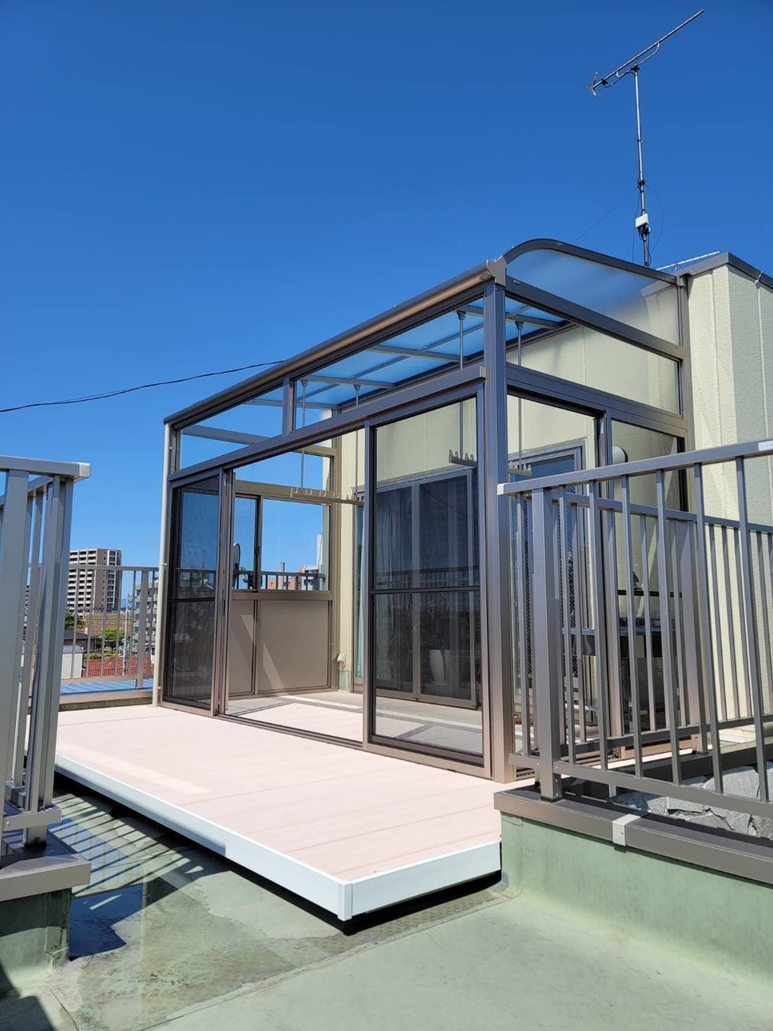 サンルーム新設 | 桑名市のエクステリア工事ならイズ美