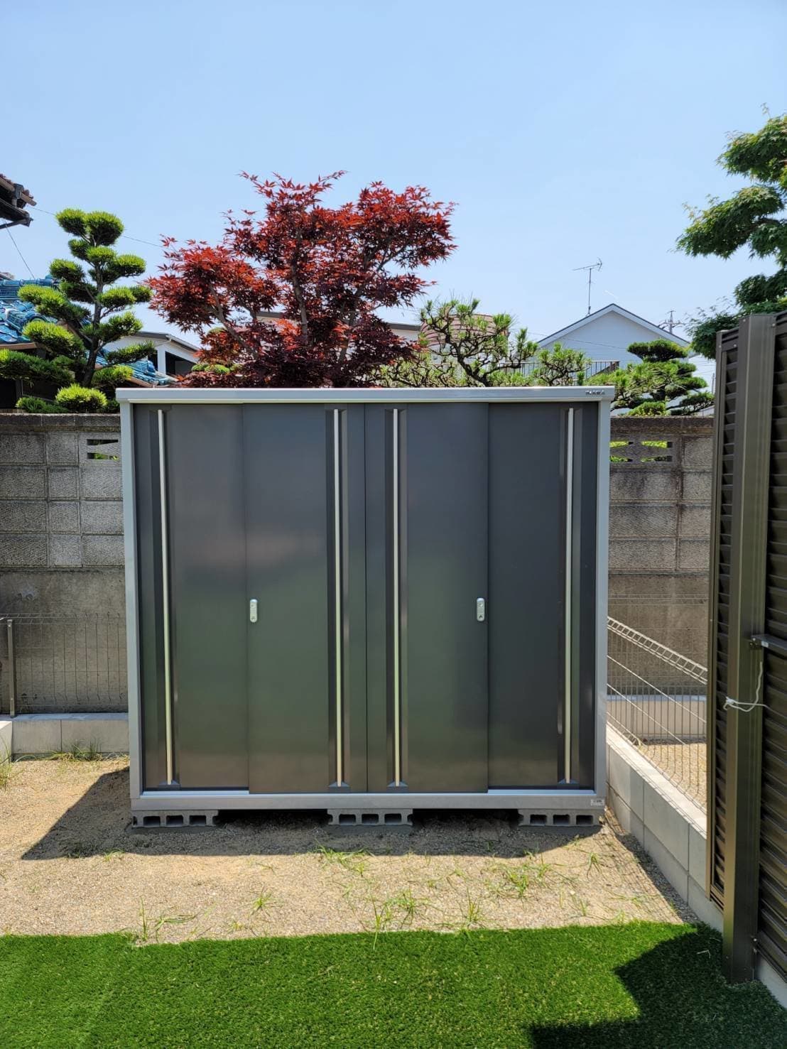 物置設置 | 桑名市のエクステリア工事ならイズ美