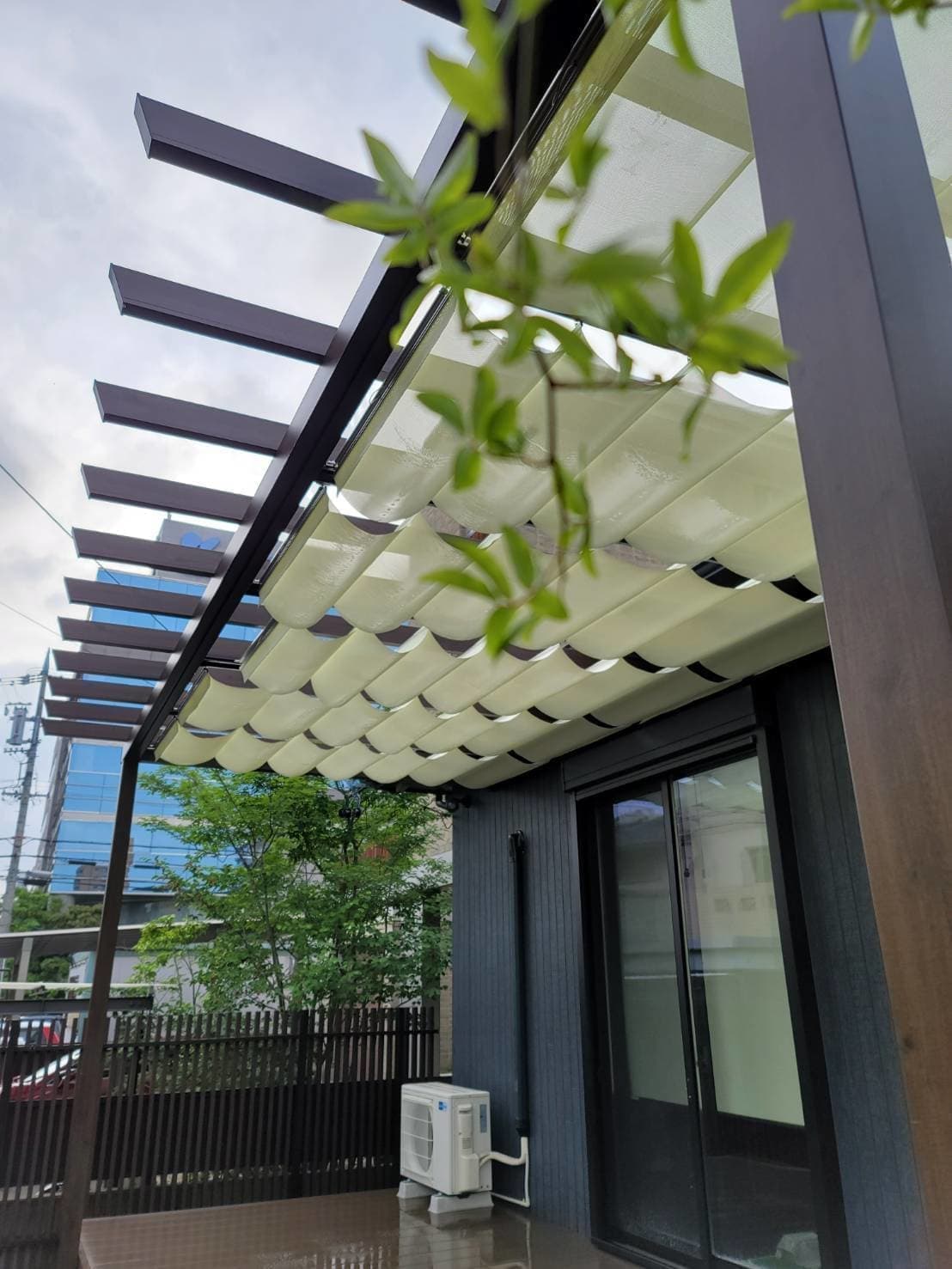 テラス新設 | 桑名市のエクステリア工事ならイズ美