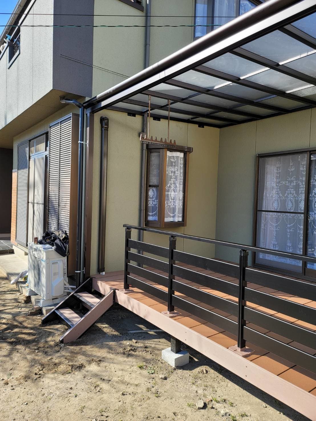 ウッドデッキ設置 | 桑名市のエクステリア工事ならイズ美