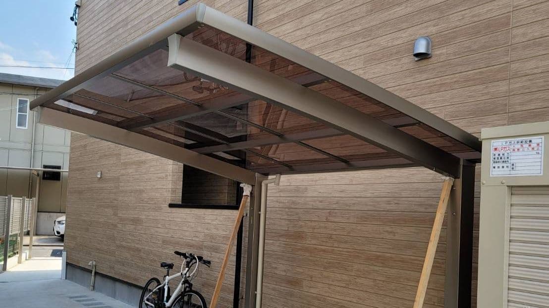 サイクルポート新設 桑名市 | 桑名市でエクステリア工事ならイズ美