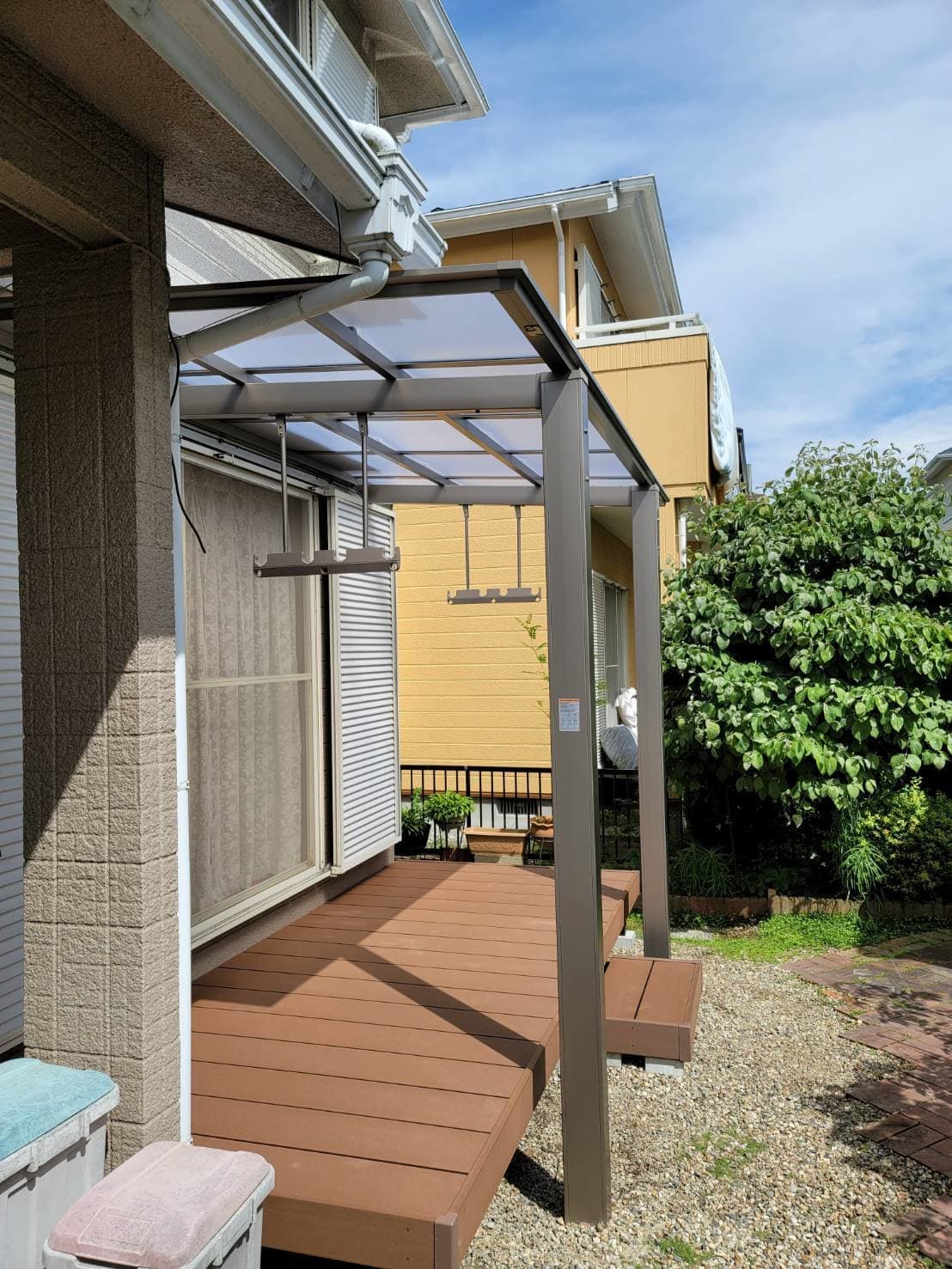 テラス新設工事 | 桑名市のエクステリア工事ならイズ美