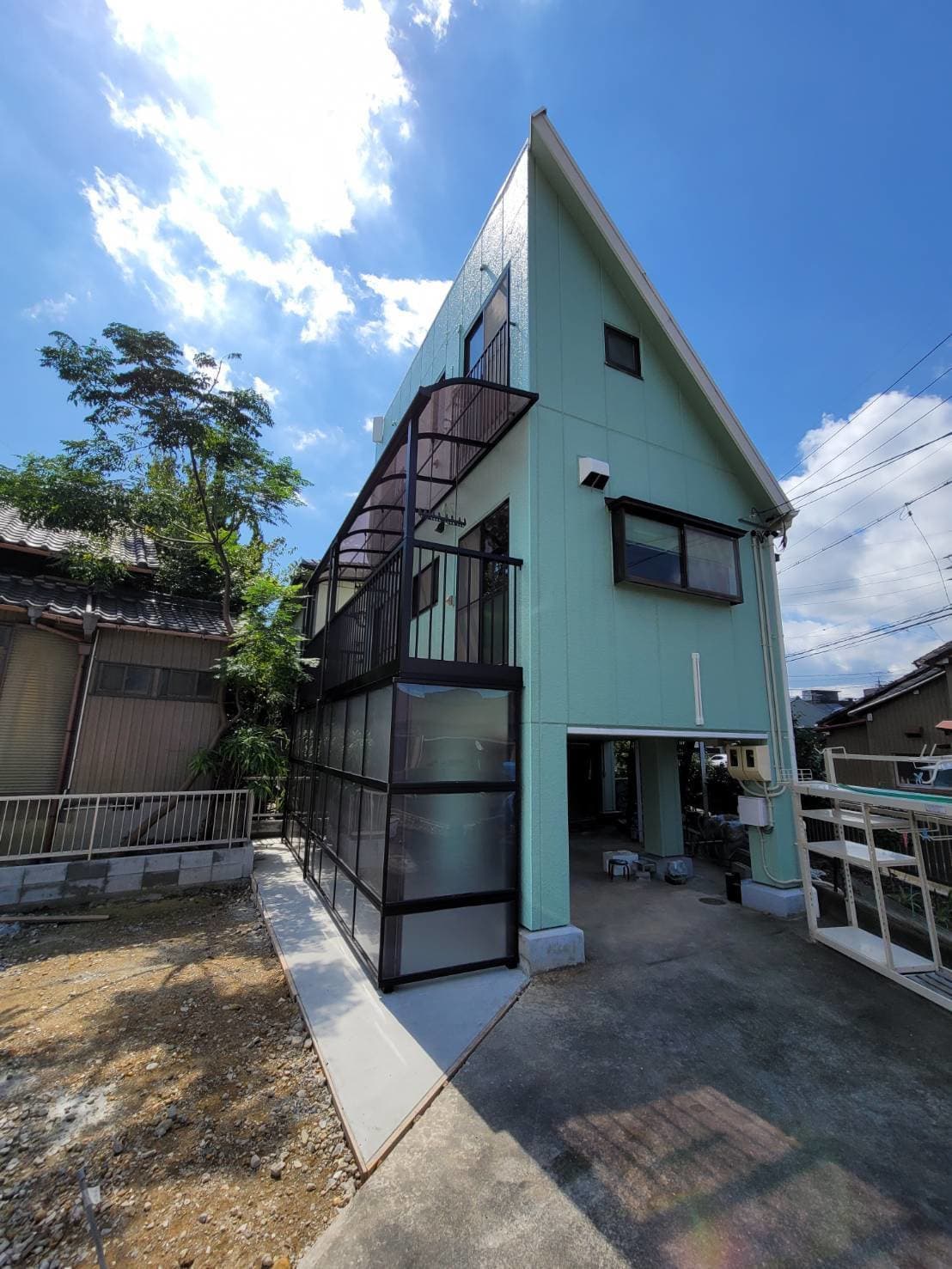 テラス設置 | 桑名市のエクステリア工事ならイズ美