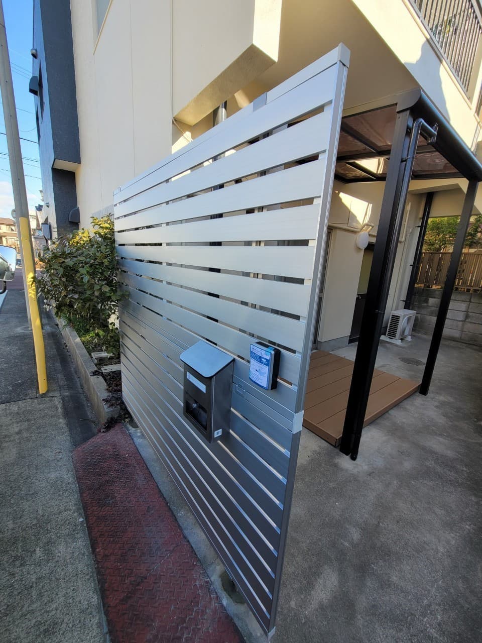 目隠しフェンス設置 | 桑名市のエクステリア工事ならイズ美