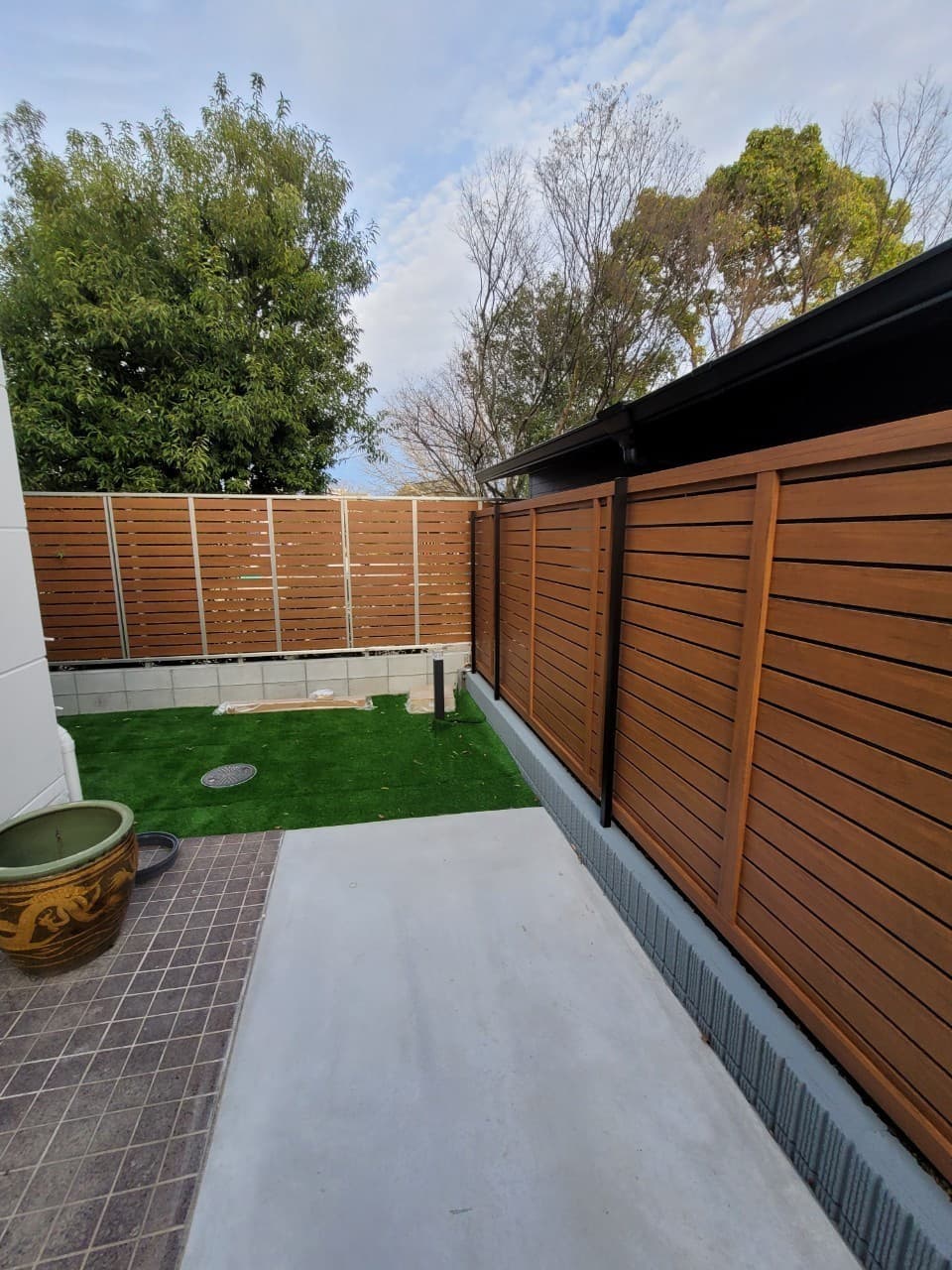 目隠しフェンス設置 | 桑名市のエクステリア工事ならイズ美