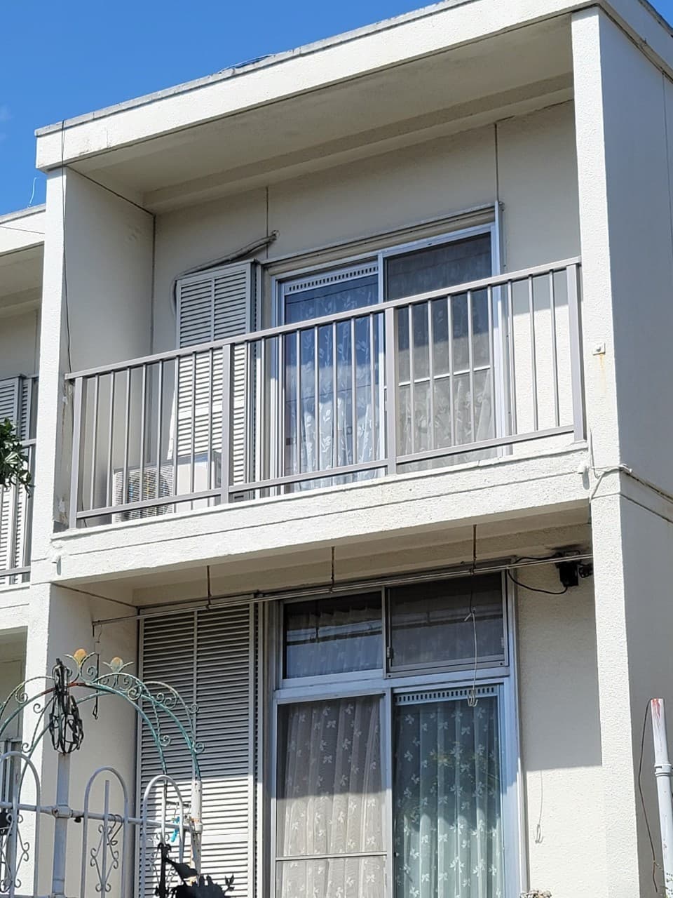 ベランダ手すり設置 | 桑名市のエクステリア工事ならイズ美